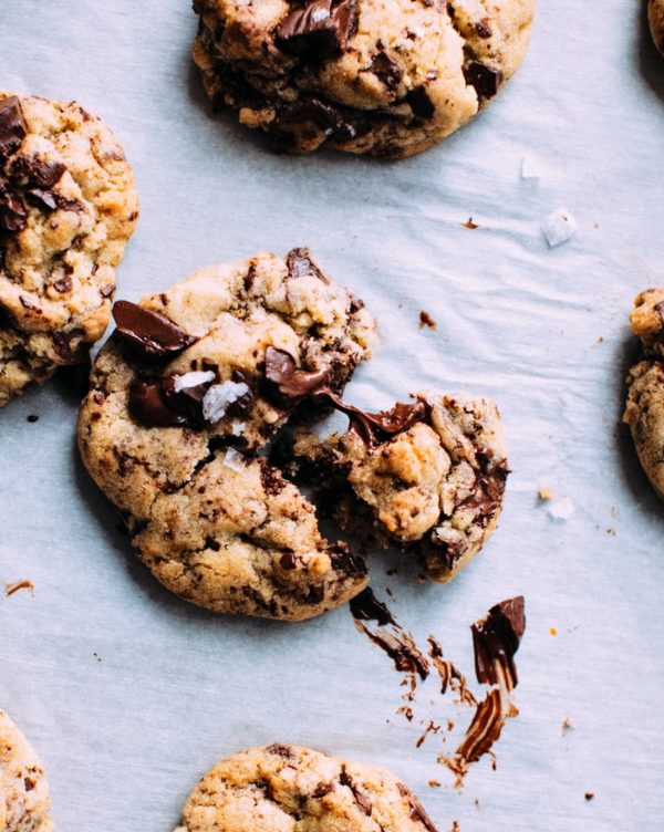 How to Bake The Best Chewy Chocolate Chip Cookies